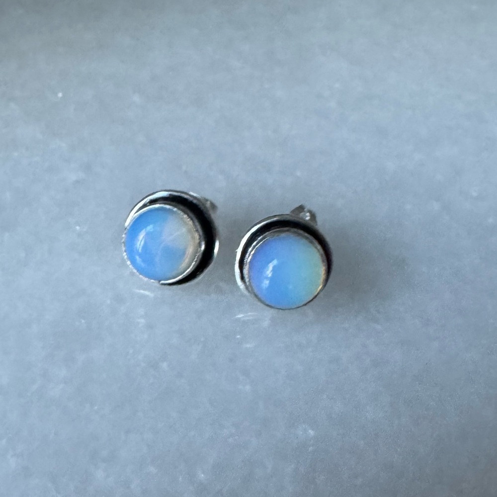 NWOT Sundance Pandora Earrings, Opalite, Sterling Silver - Picture 2 of 4